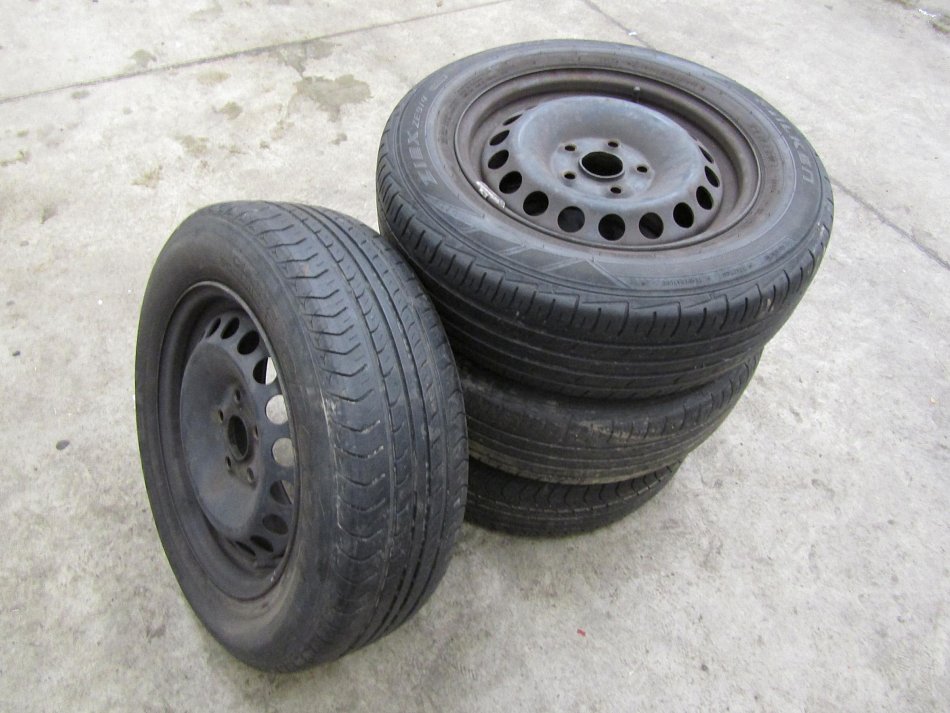 Volkswagen Touran 1.6 TDi 