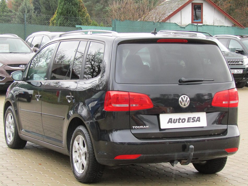 Volkswagen Touran 1.6 TDi 