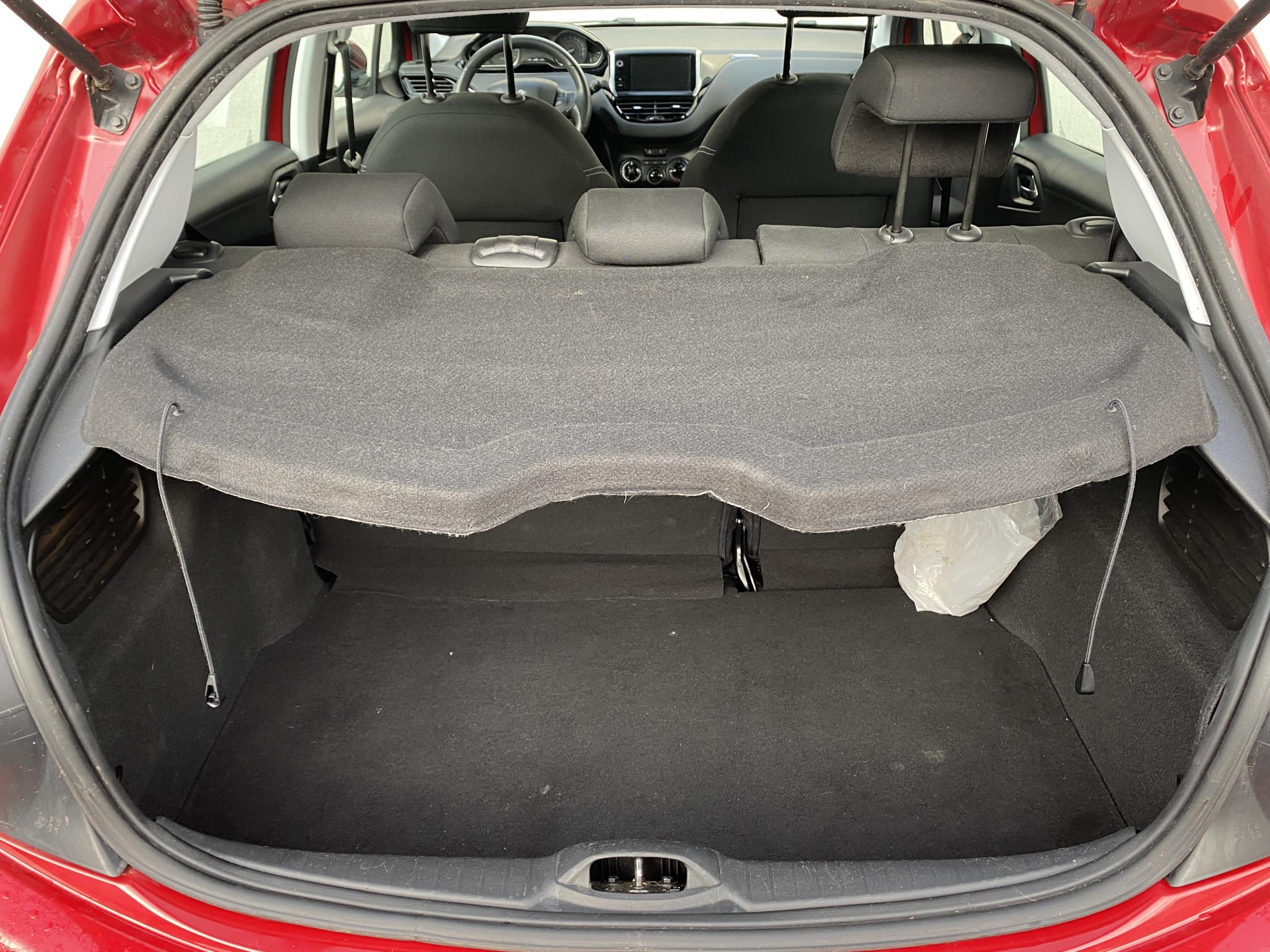 Peugeot 208, 2016 - pohled č. 7