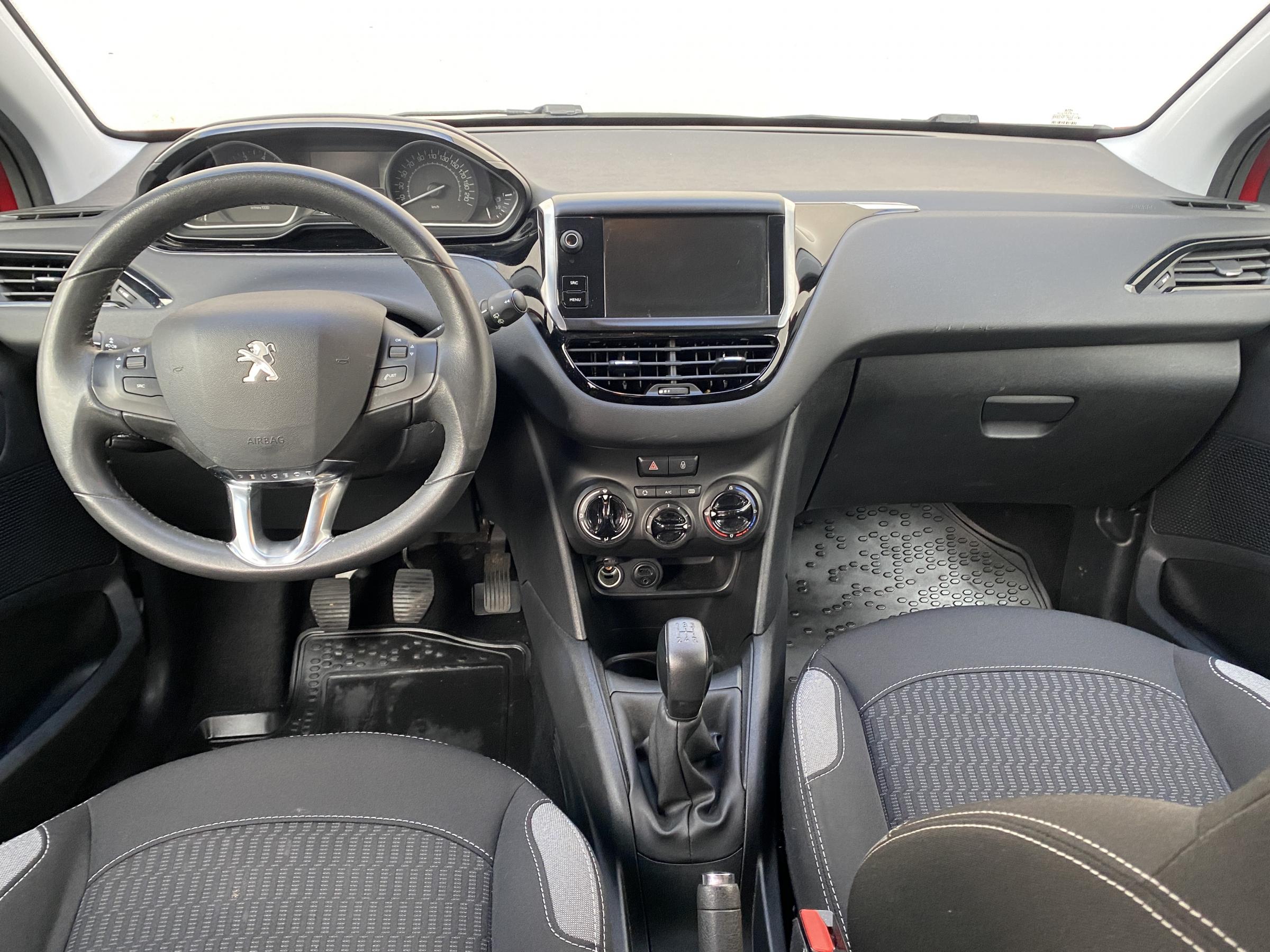 Peugeot 208, 2016 - pohled č. 8