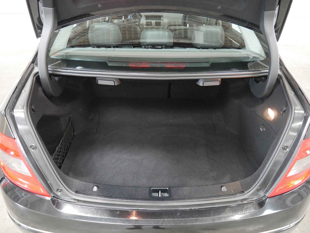 Mercedes-Benz Třída C 1.8 i Avantgarde C180