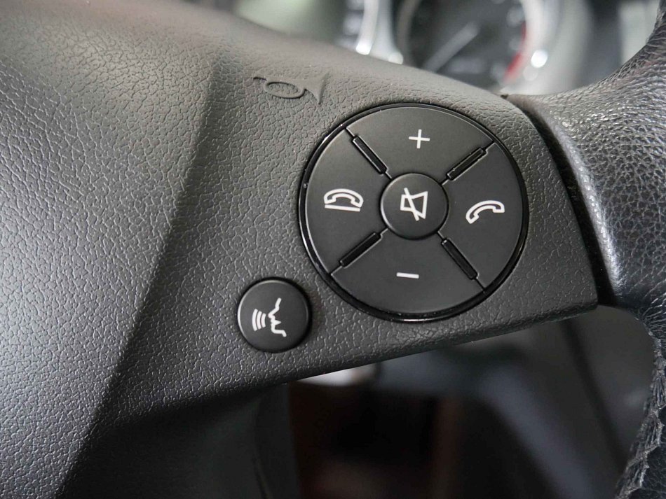 Mercedes-Benz Třída C 1.8 i Avantgarde C180