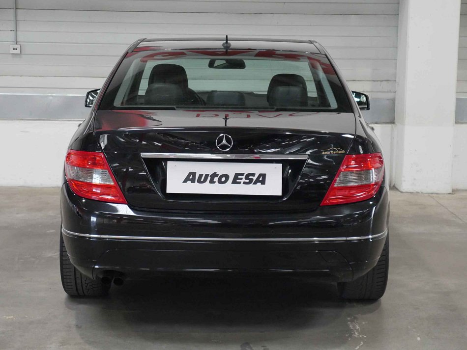 Mercedes-Benz Třída C 1.8 i Avantgarde C180