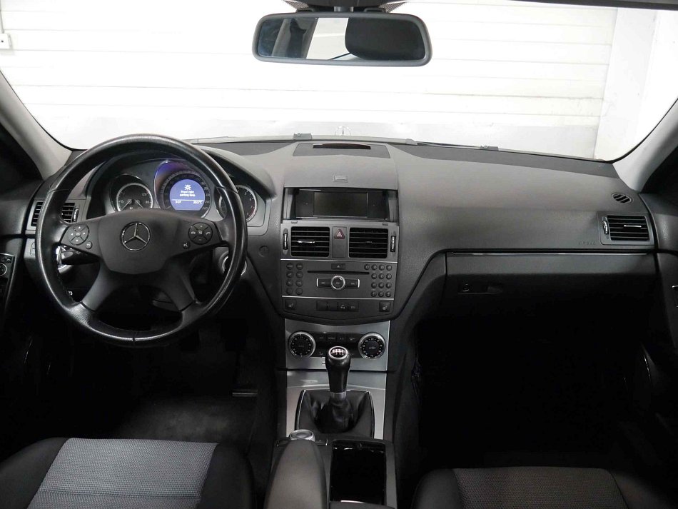 Mercedes-Benz Třída C 1.8 i Avantgarde C180