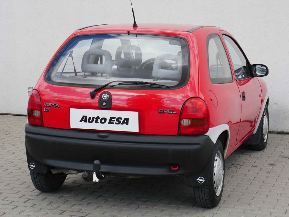 Opel Corsa 1.2i 