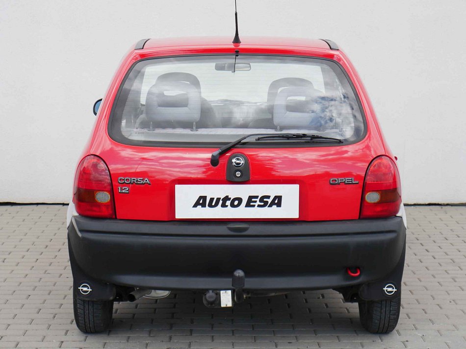 Opel Corsa 1.2i 