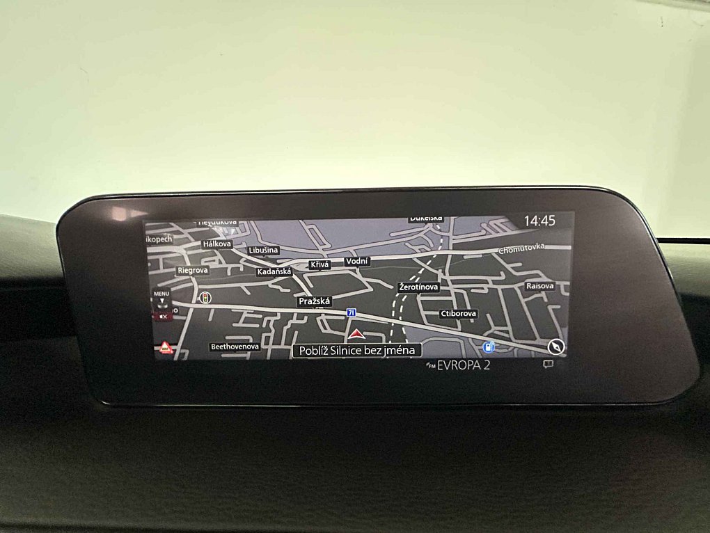 Mazda 3 2.0i 
