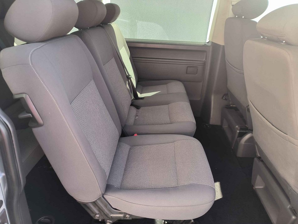 Volkswagen Caravelle 2.0TDi Comfortline