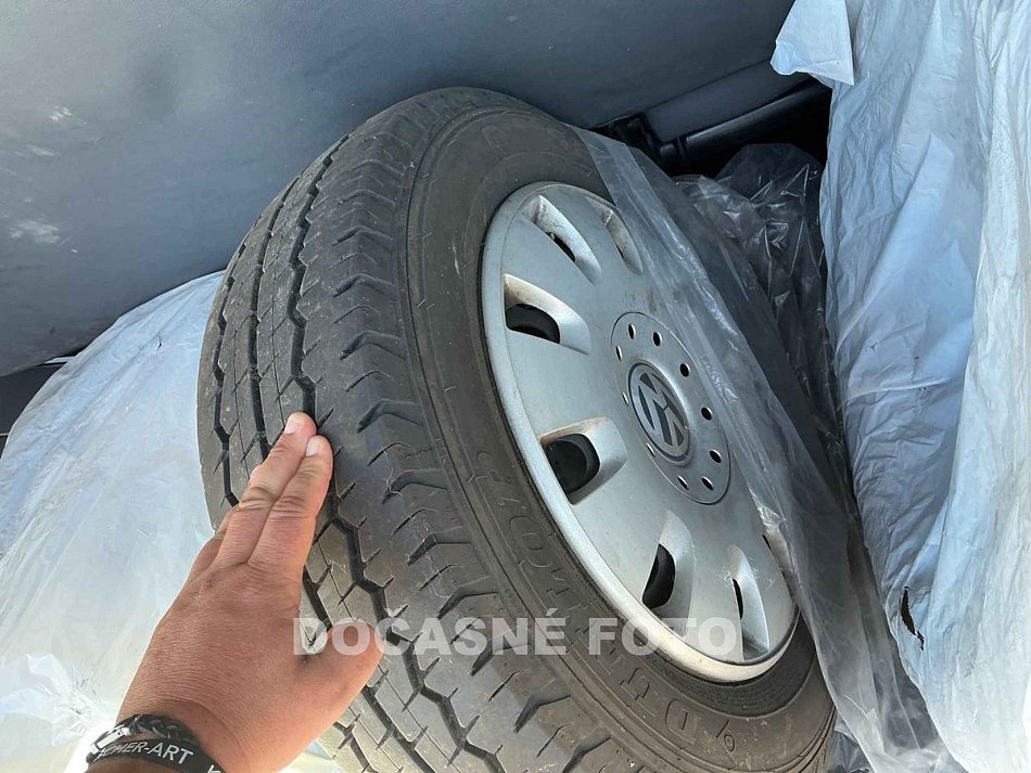 Volkswagen Caravelle 2.0TDi 