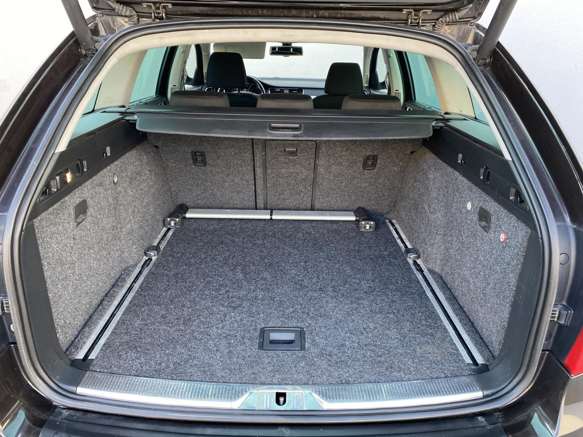 Škoda Superb II, 2012 - pohled č. 7