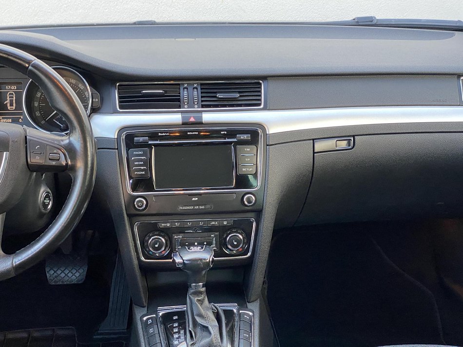 Škoda Superb II 2.0 TDi Elegance