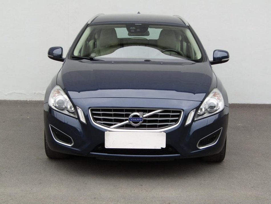 Volvo V60 2.0D D4 