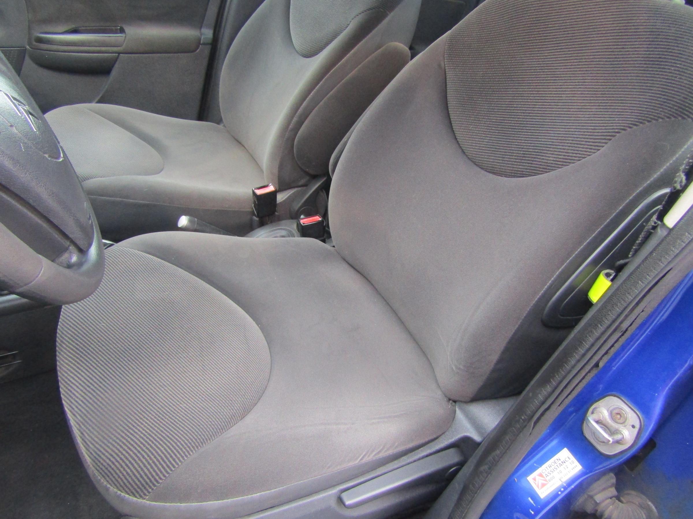 Citroën C3, 2007 - pohled č. 9