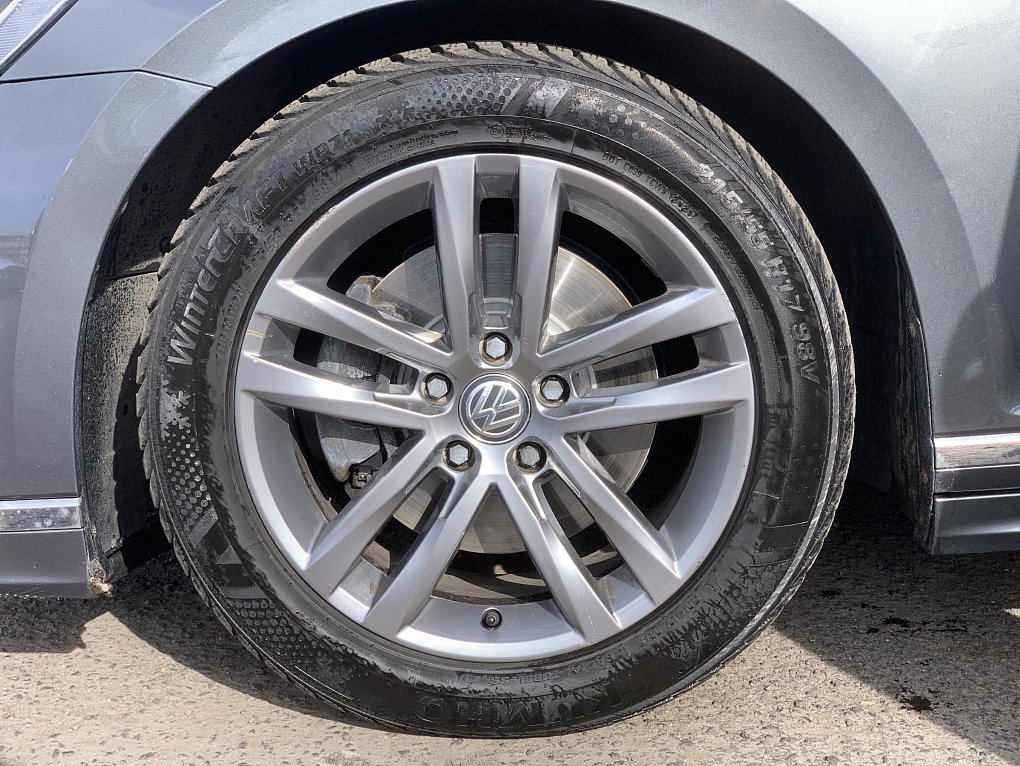 Volkswagen Passat 2.0 TDi Highline