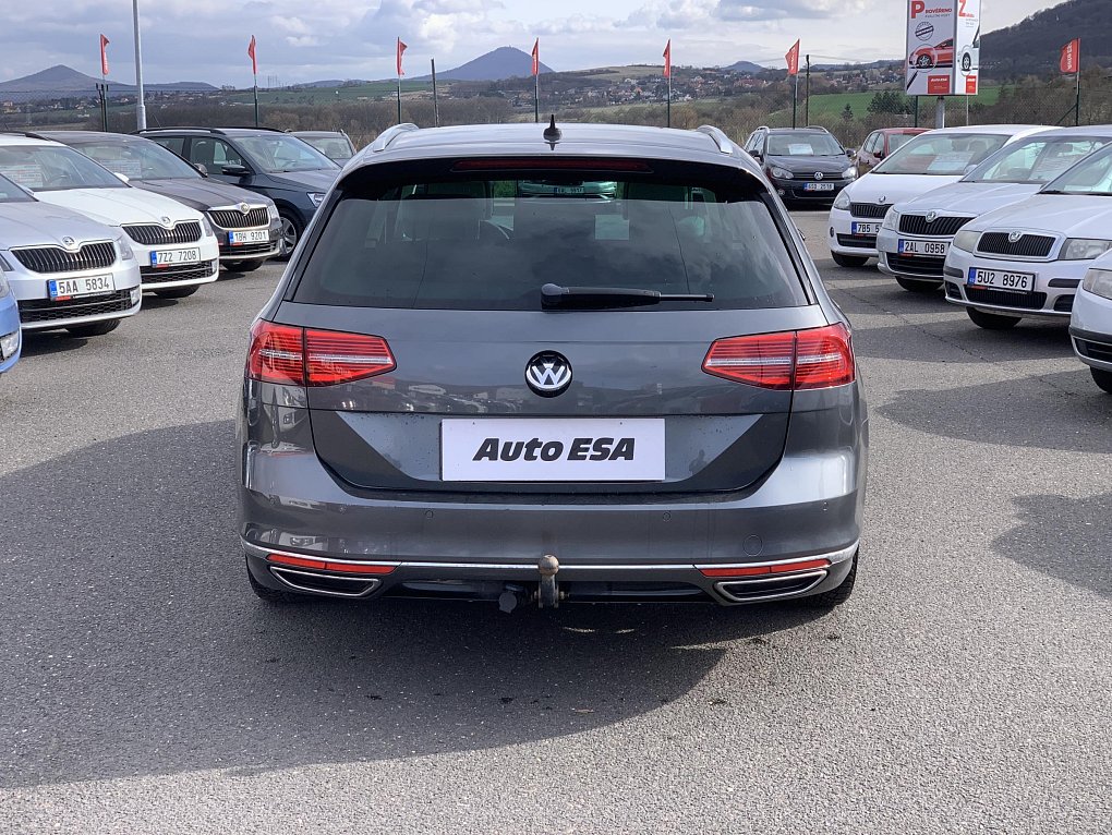 Volkswagen Passat 2.0 TDi Highline