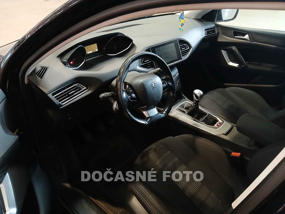 Peugeot 308 2.0 HDi 
