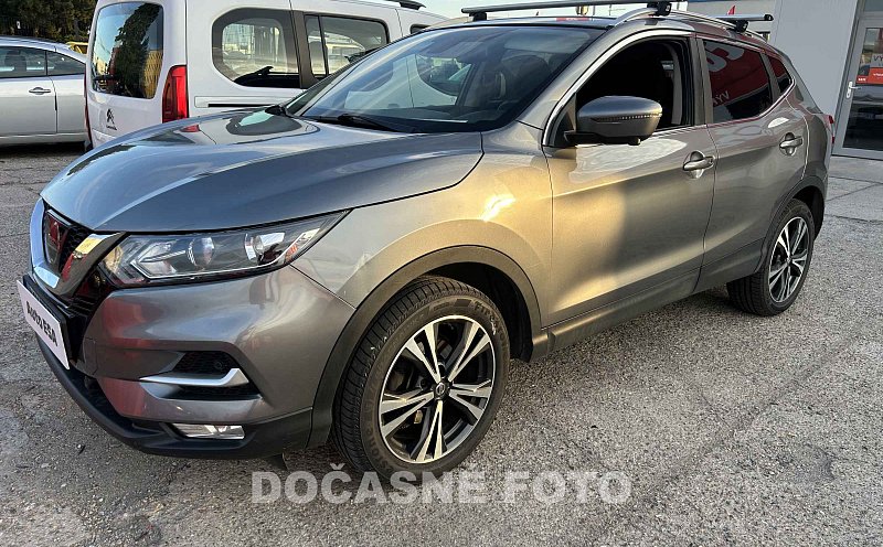 Nissan Qashqai 1.6 DIG-TURBO 