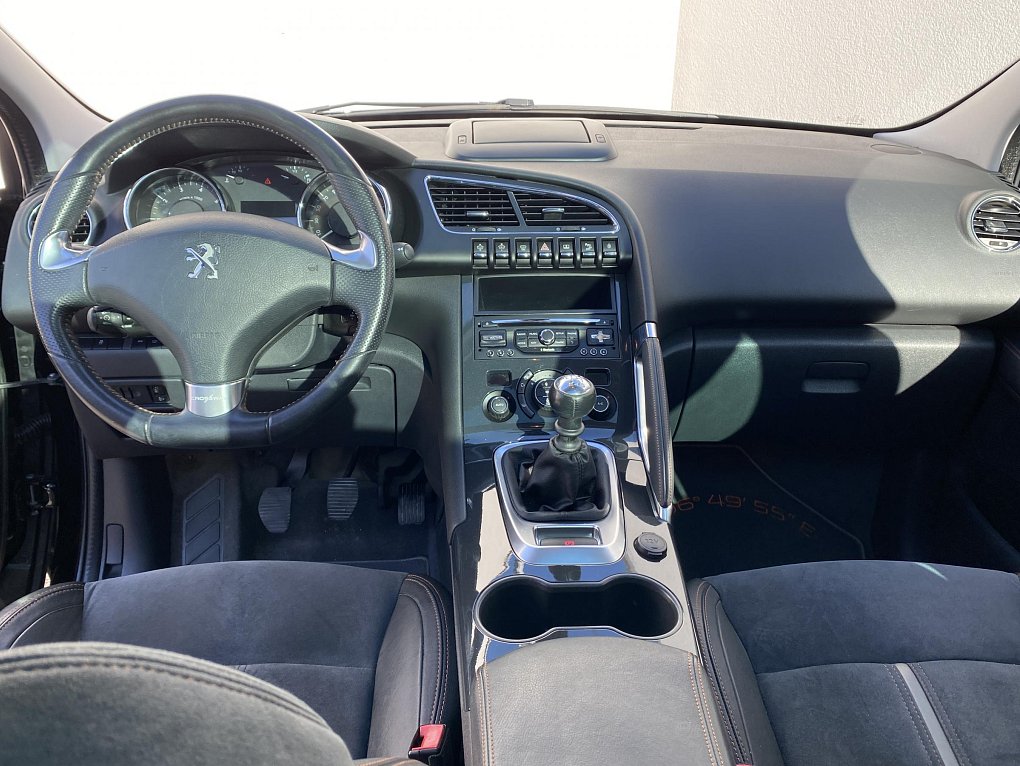 Peugeot 3008 1.2 PT Crossway