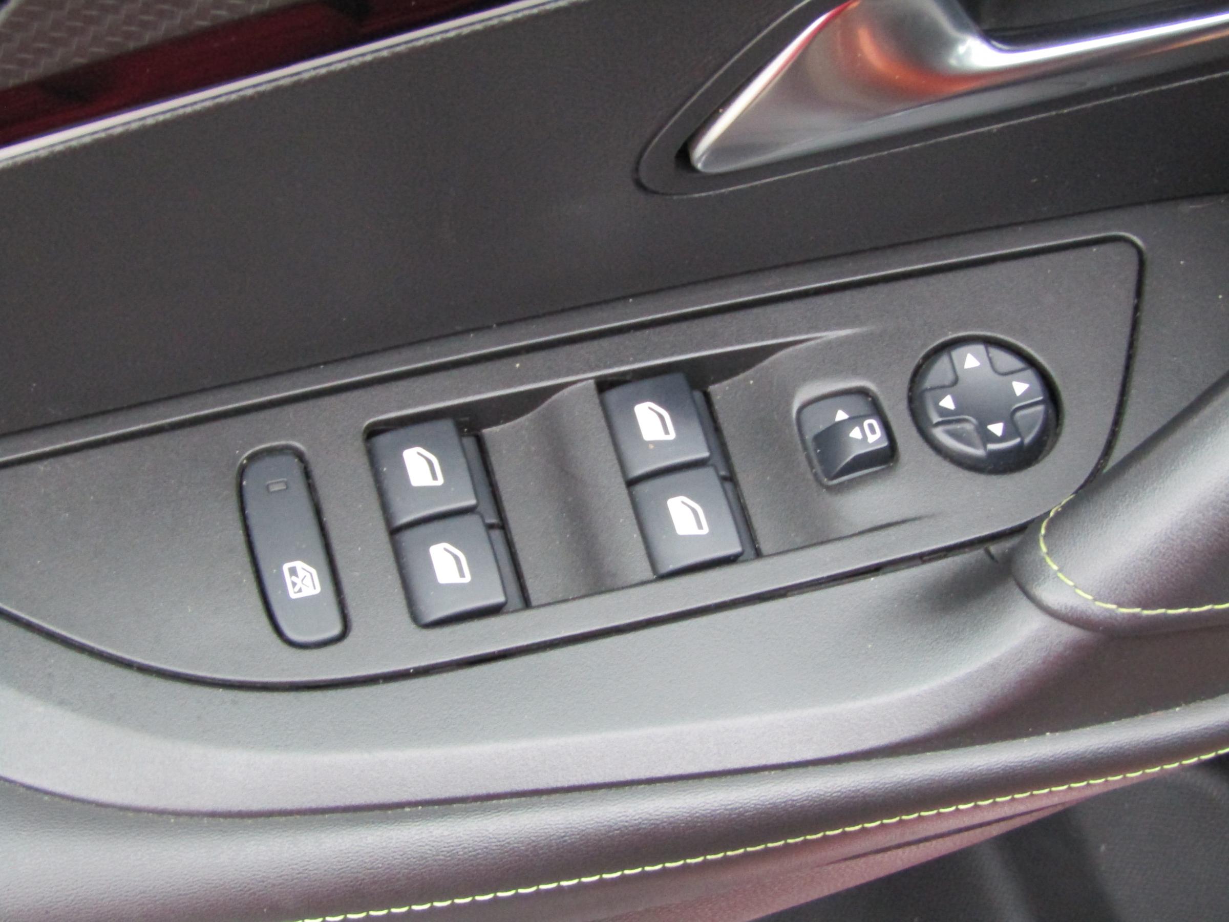 Peugeot 2008, 2020 - pohled č. 11