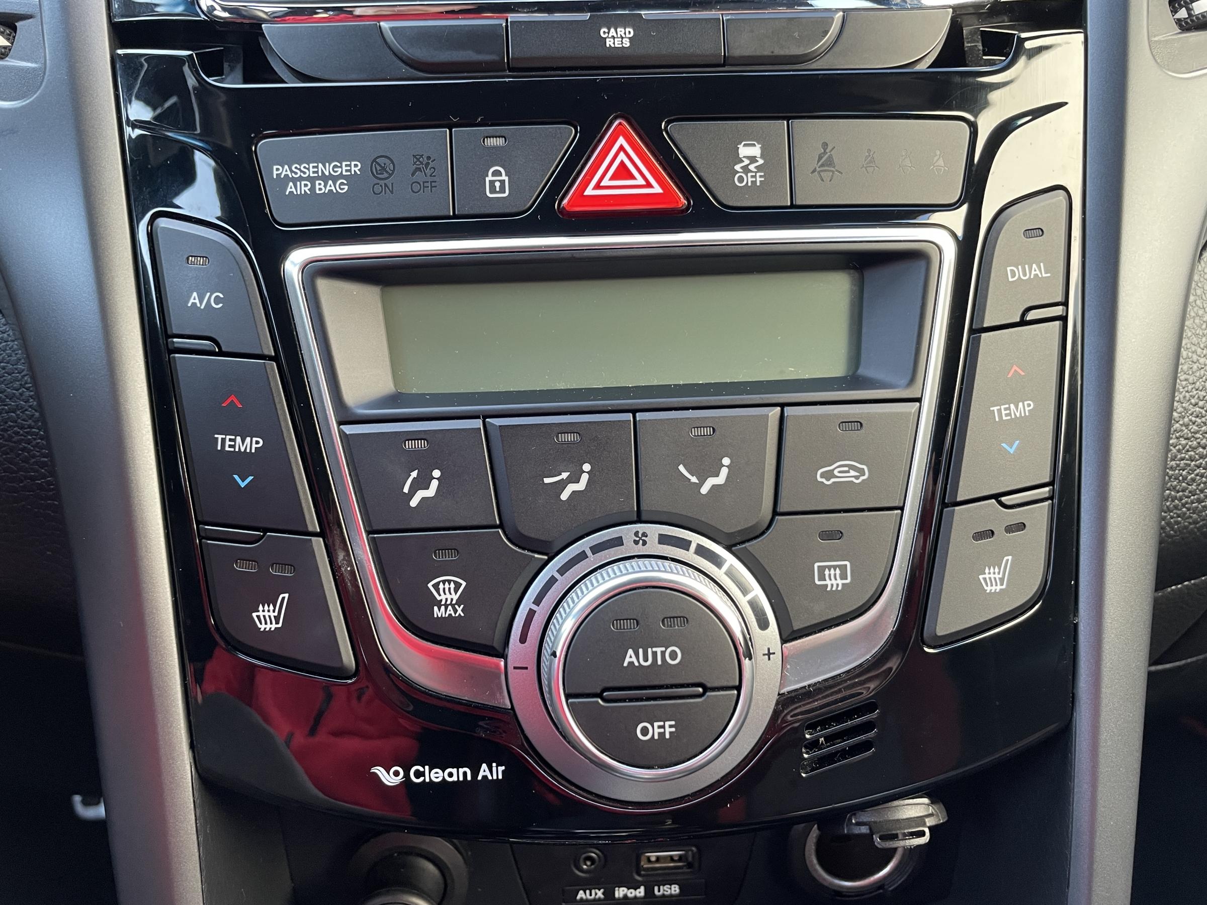 Hyundai i30, 2016 - pohled č. 14