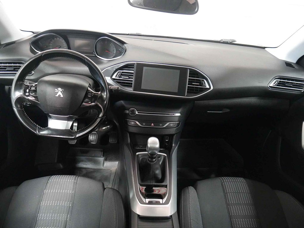 Peugeot 308 2.0 HDi 