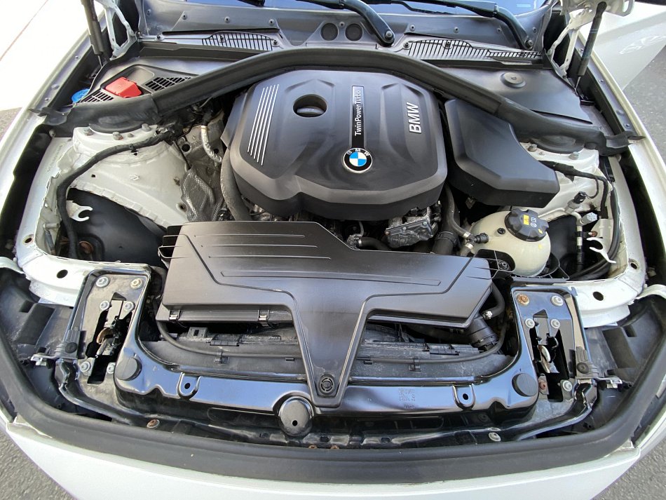 BMW Řada 1 1.5i M Paket 118i