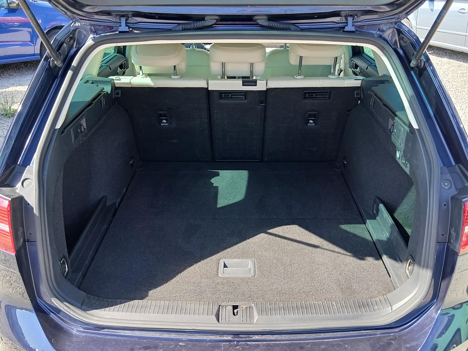 Volkswagen Passat 2.0 TDi 