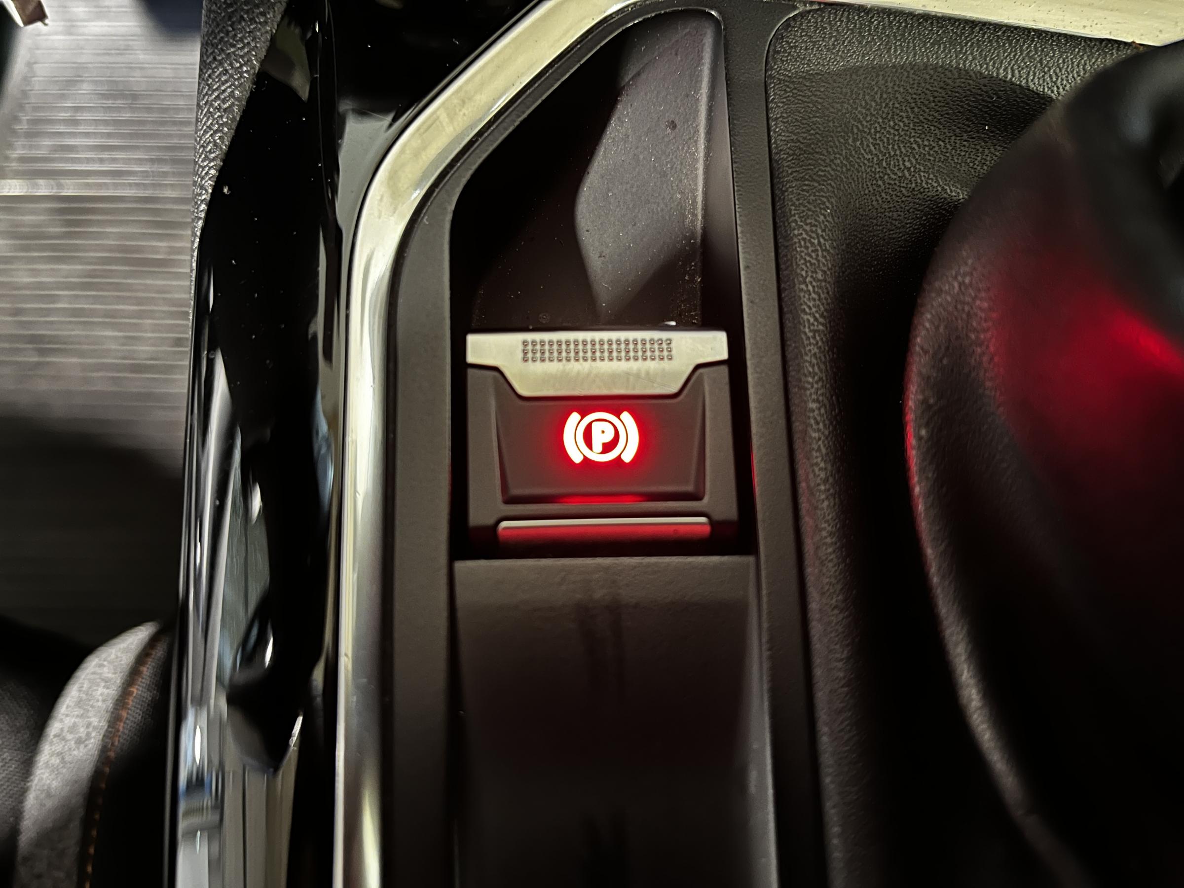 Peugeot 3008, 2018 - pohled č. 16