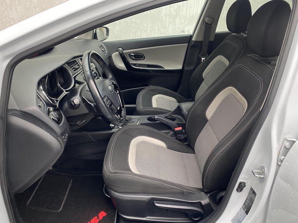 Kia Ceed 1.6 GDi Exclusive