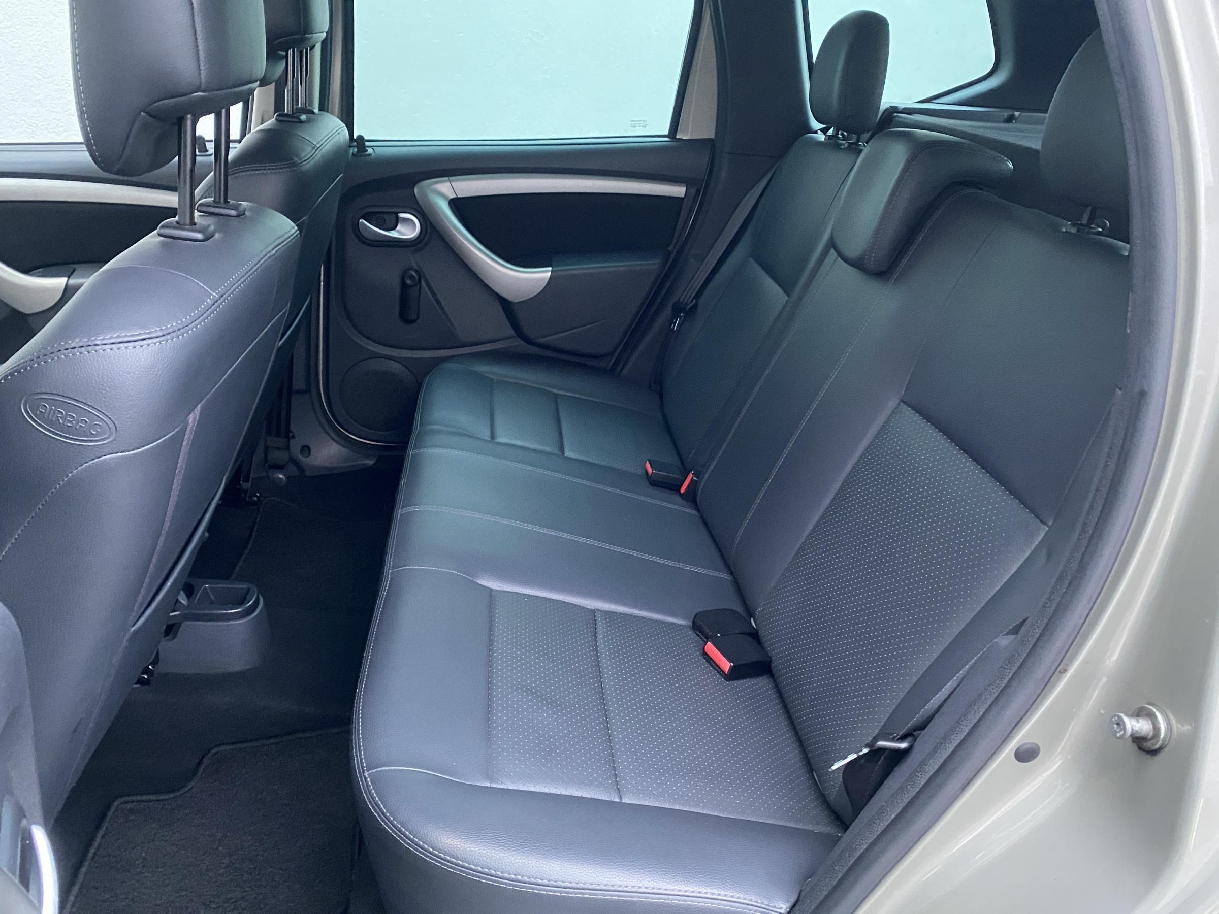 Dacia Duster, 2013 - pohled č. 10