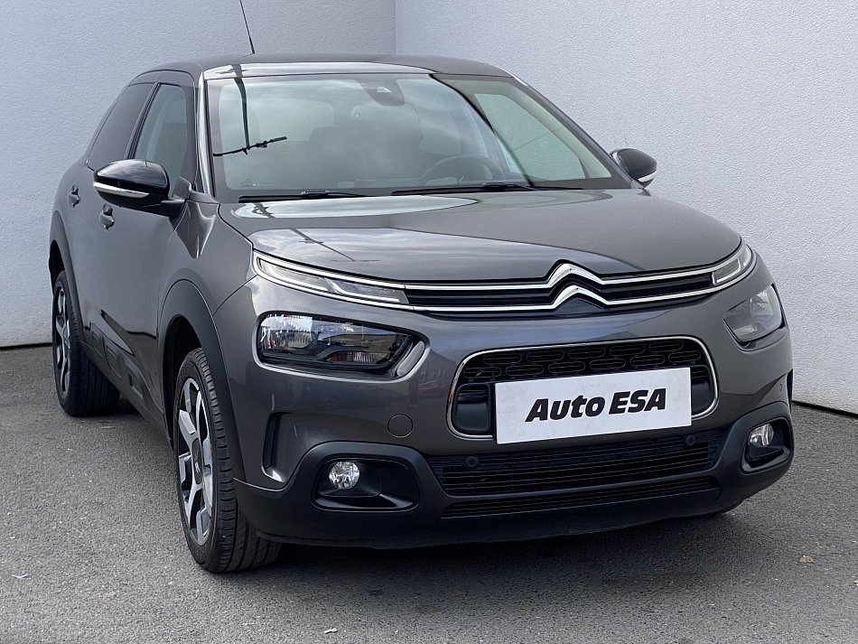 Citroën C4 Cactus 1.2PT Shine