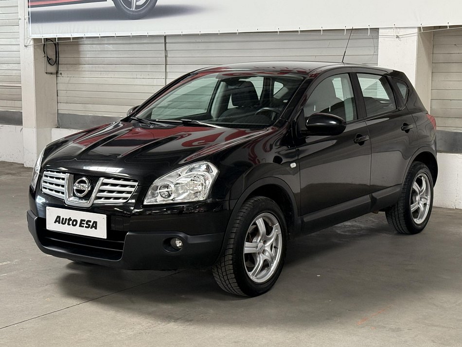 Nissan Qashqai 2.0i  4x4