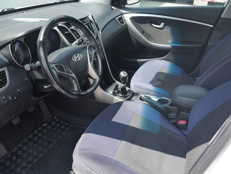 Hyundai I30 1.6 VVTi 