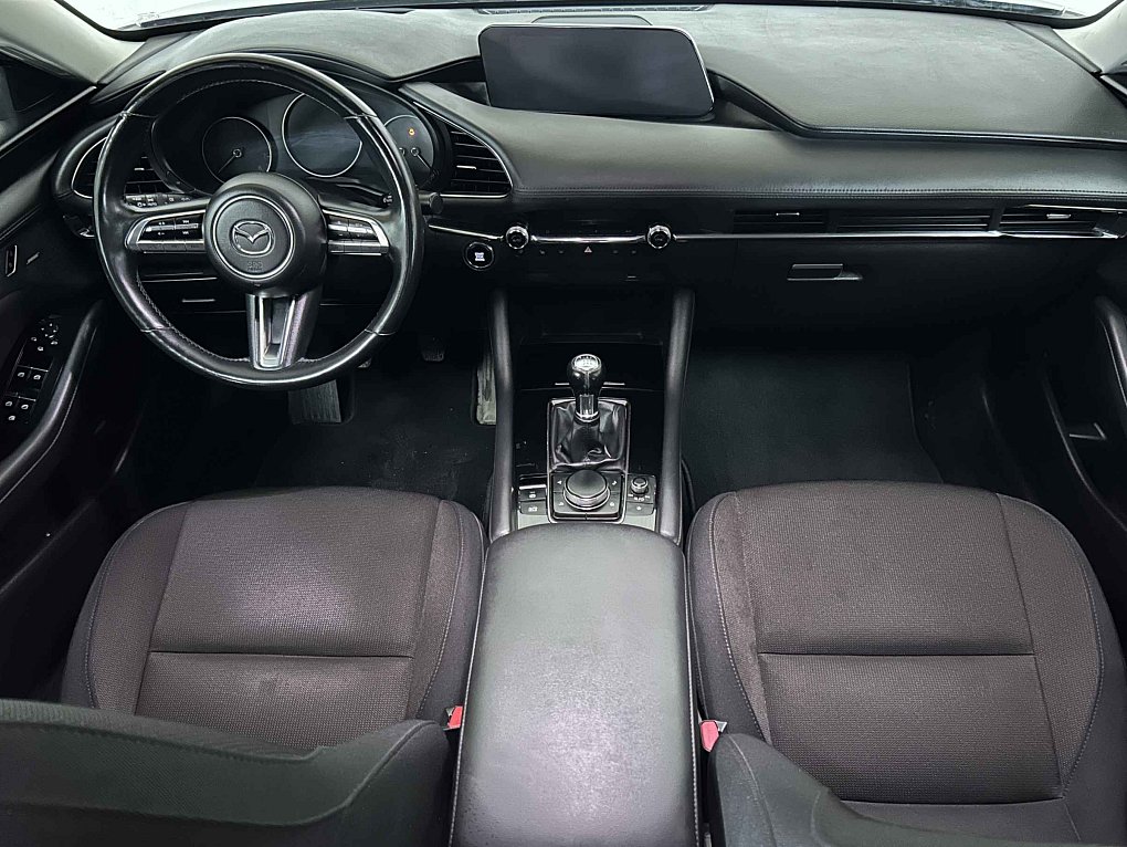 Mazda 3 2.0i 