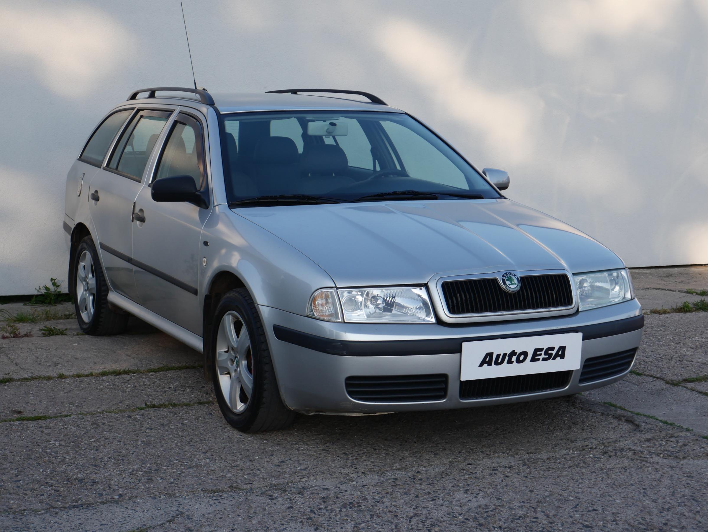 Škoda Octavia, 2001 - celkový pohled