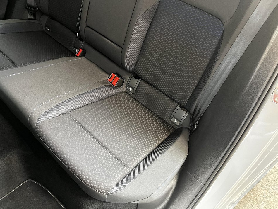 Volkswagen Golf 2.0TDi United