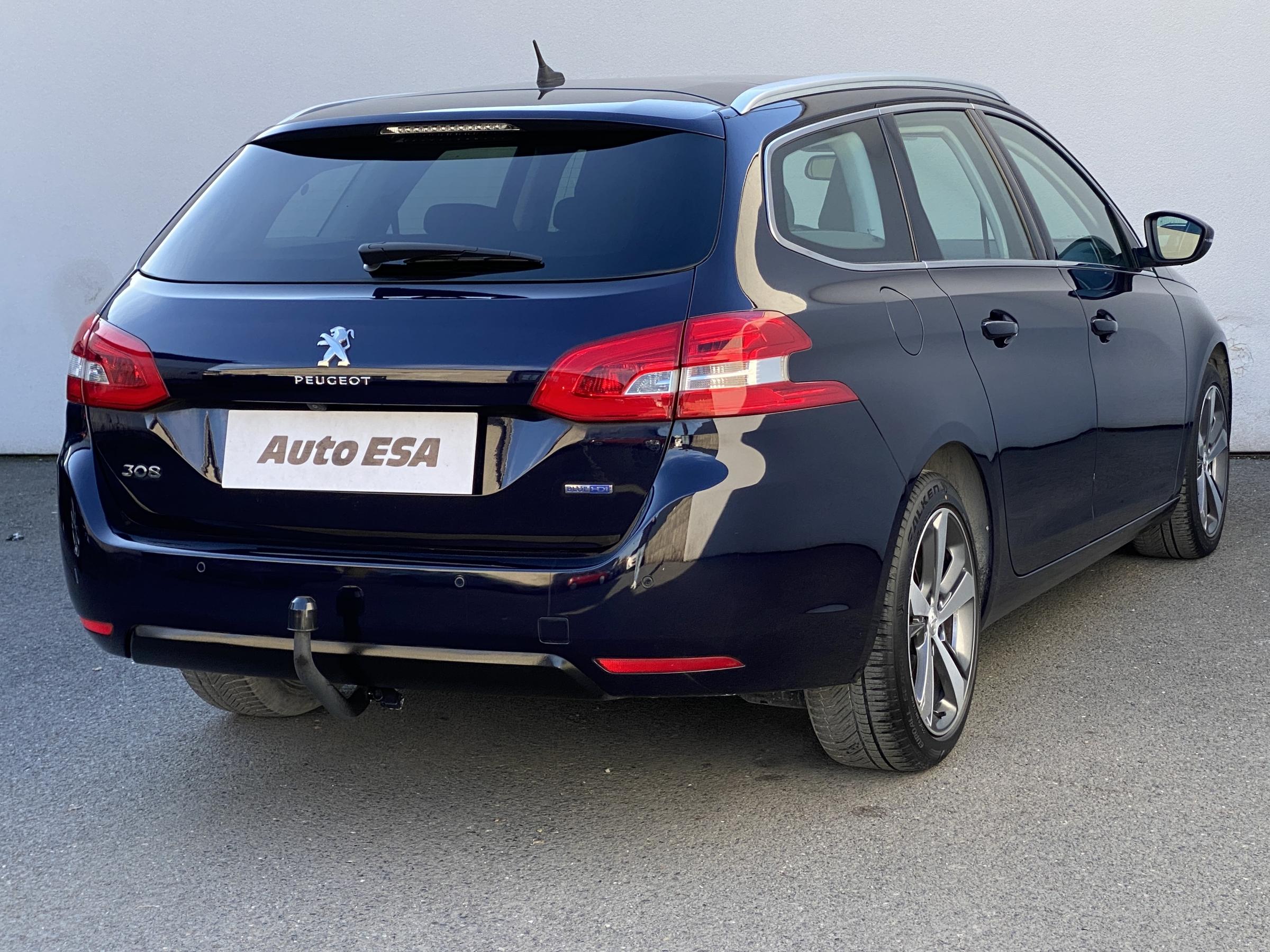 Peugeot 308, 2015 - pohled č. 4