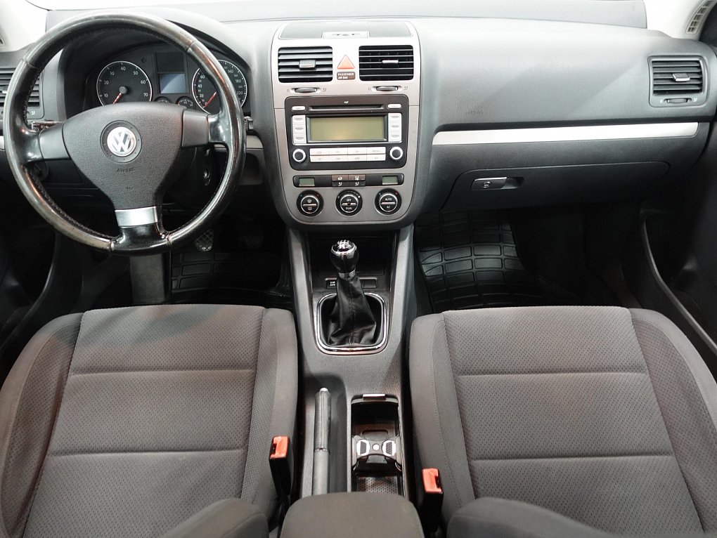 Volkswagen Golf 1.6i 