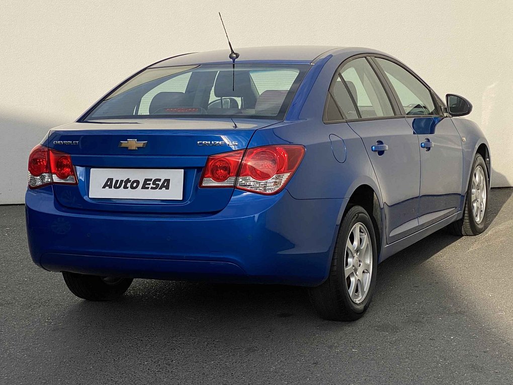 Chevrolet Cruze 2.0 D LS