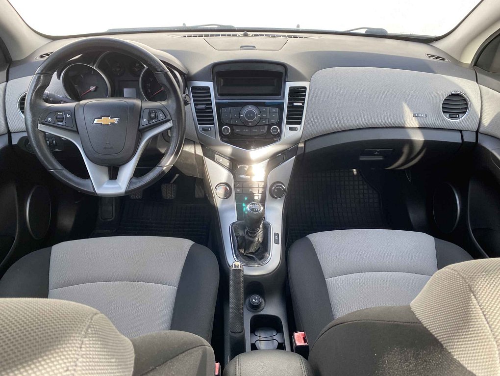 Chevrolet Cruze 2.0 D LS