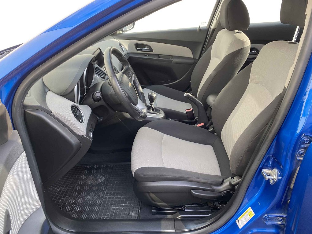 Chevrolet Cruze 2.0 D LS