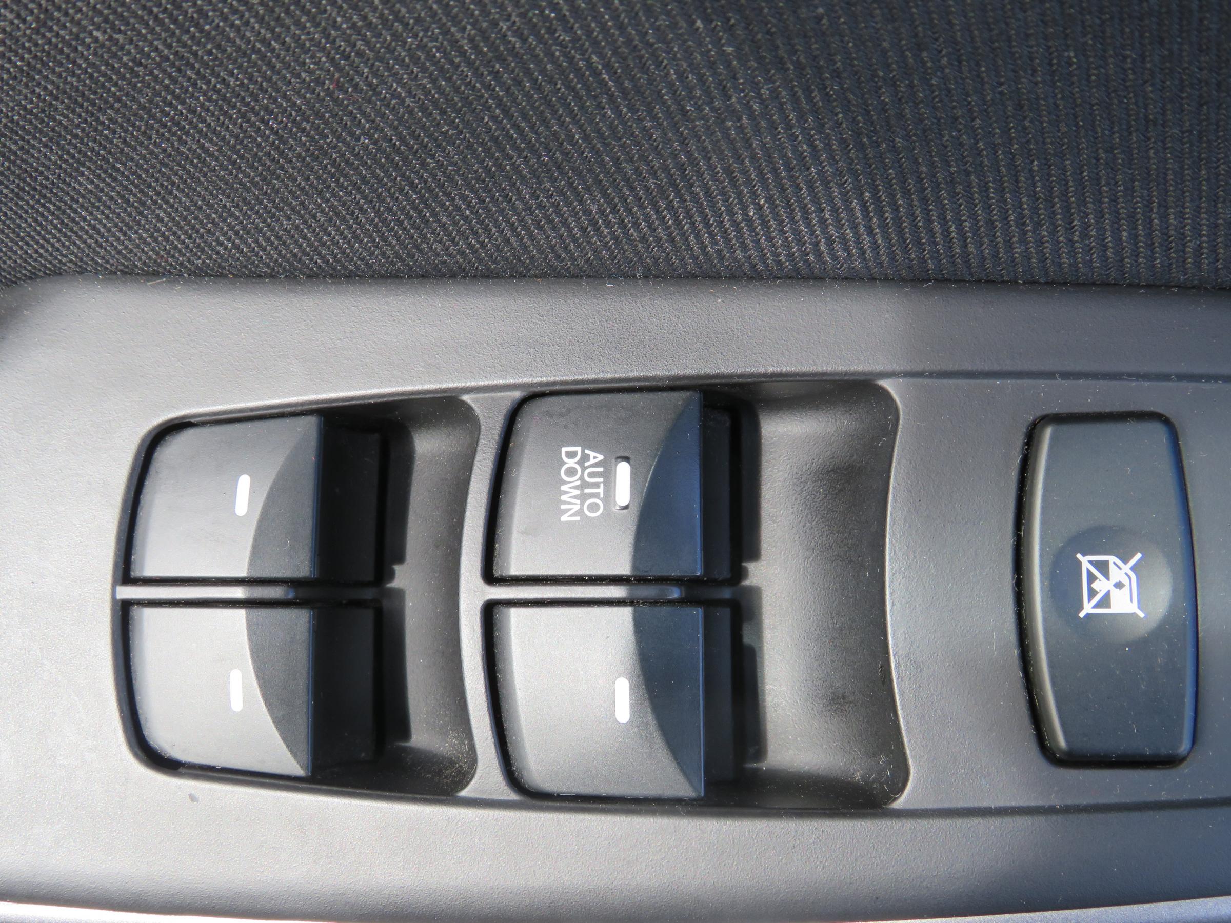 Hyundai i30, 2012 - pohled č. 12