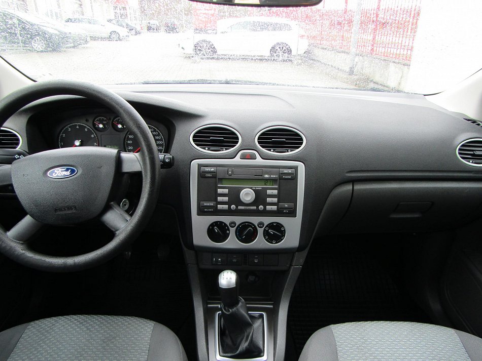 Ford Focus 1.6i 