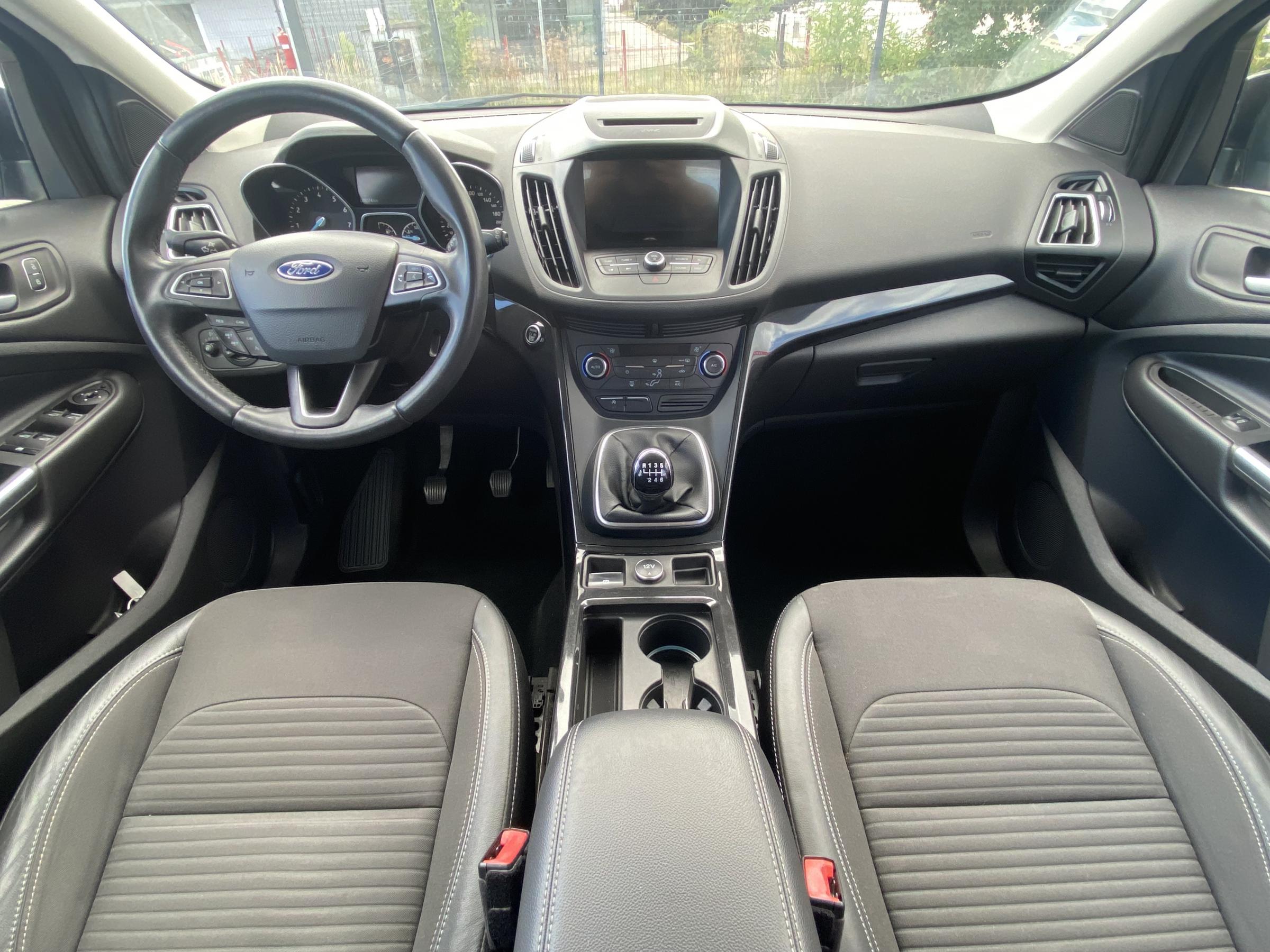 Ford Kuga, 2019 - pohled č. 8