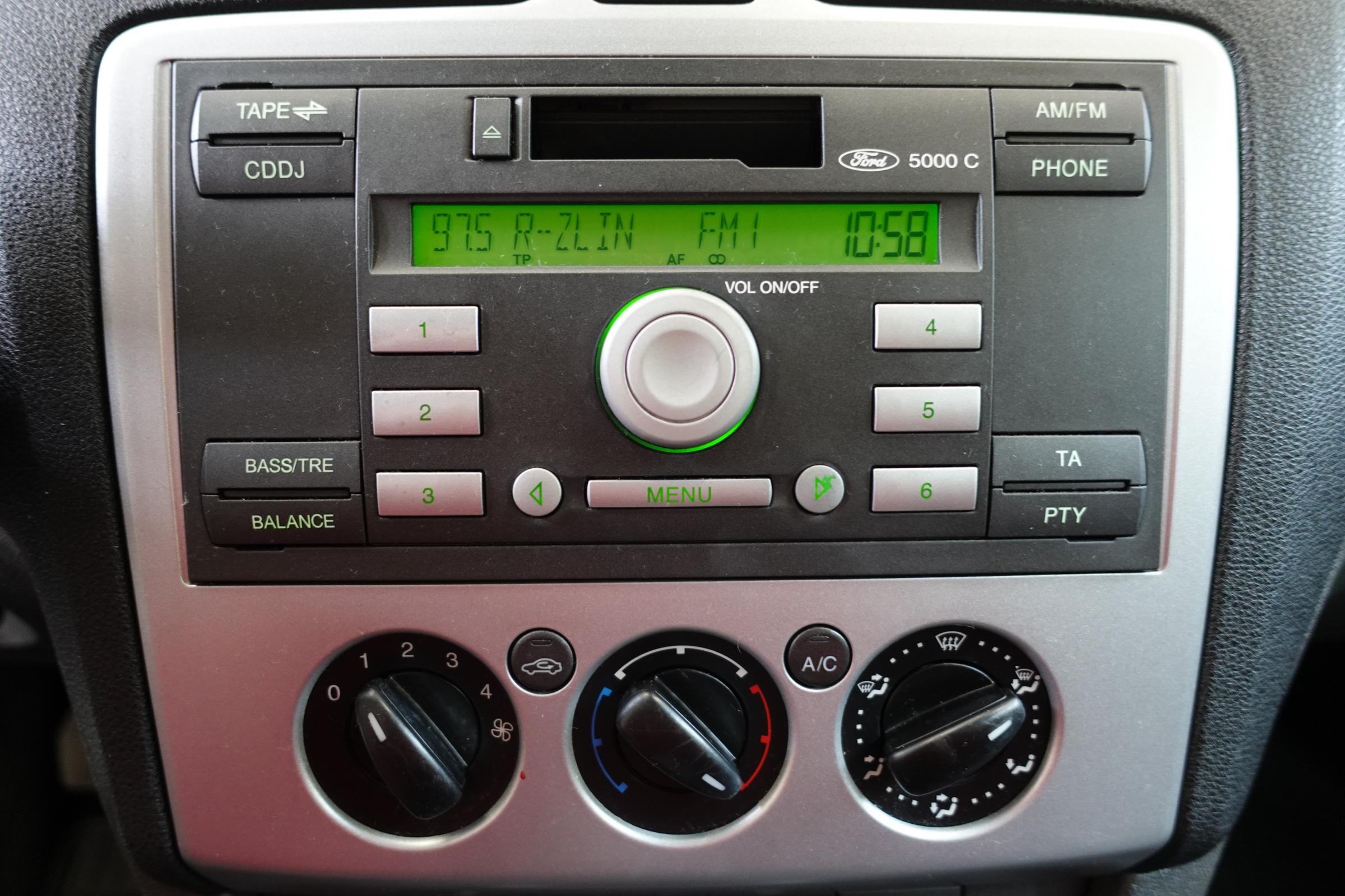 Ford Focus, 2006 - pohled č. 16