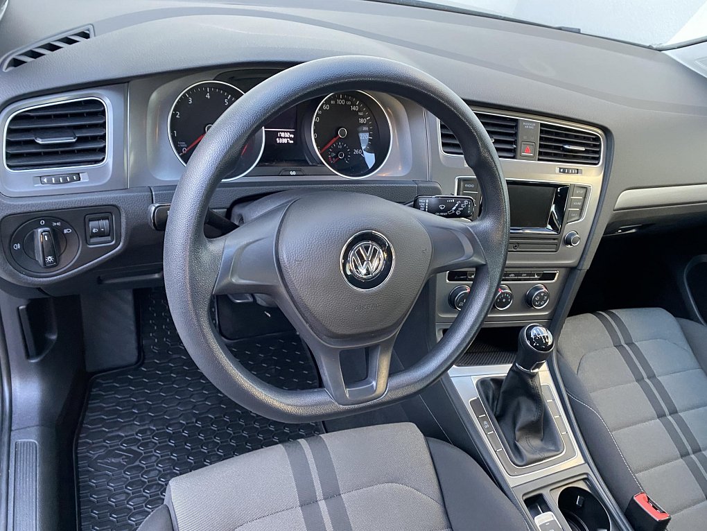 Volkswagen Golf 1.2TSi 