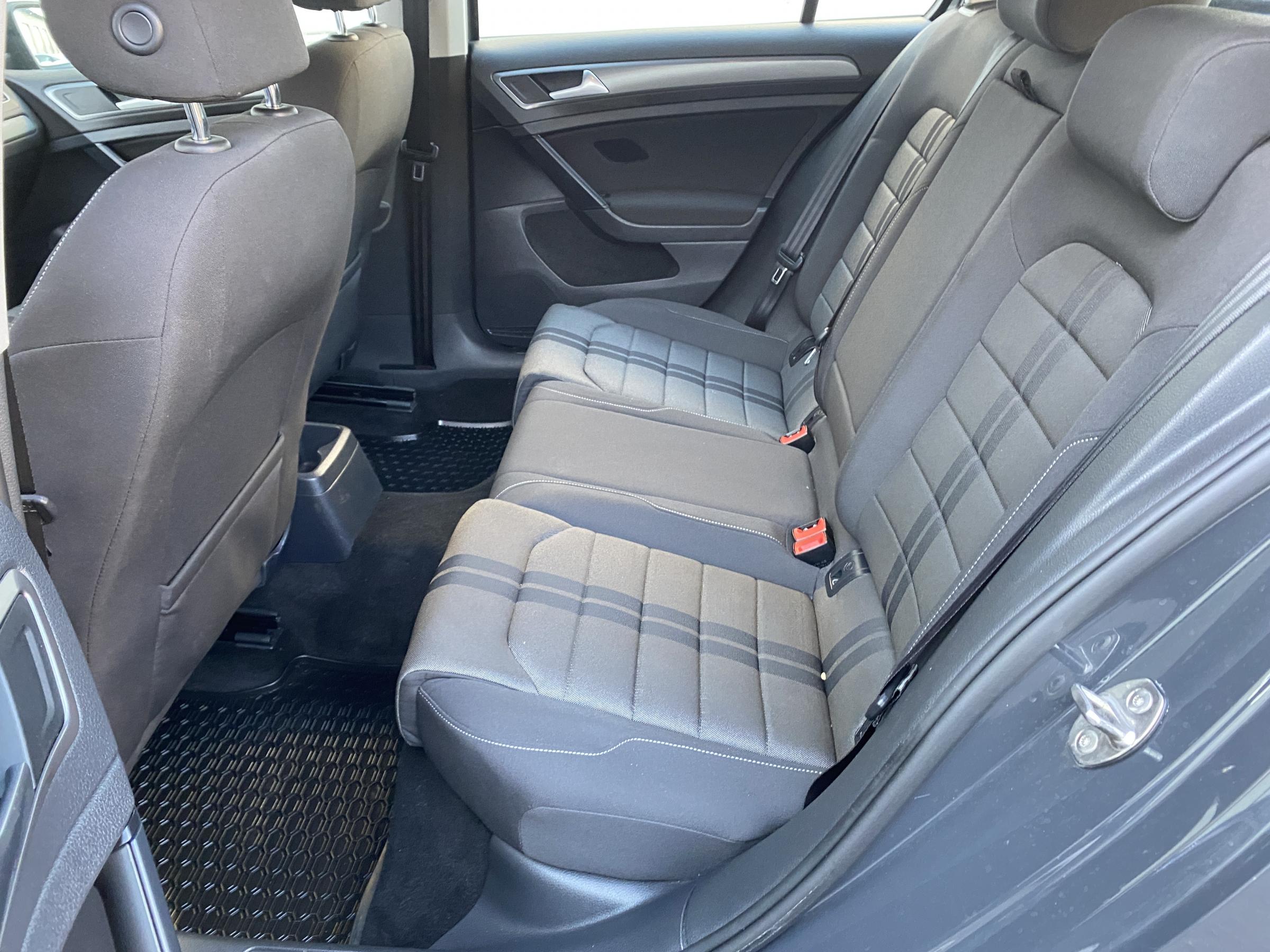 Volkswagen Golf, 2014 - pohled č. 10