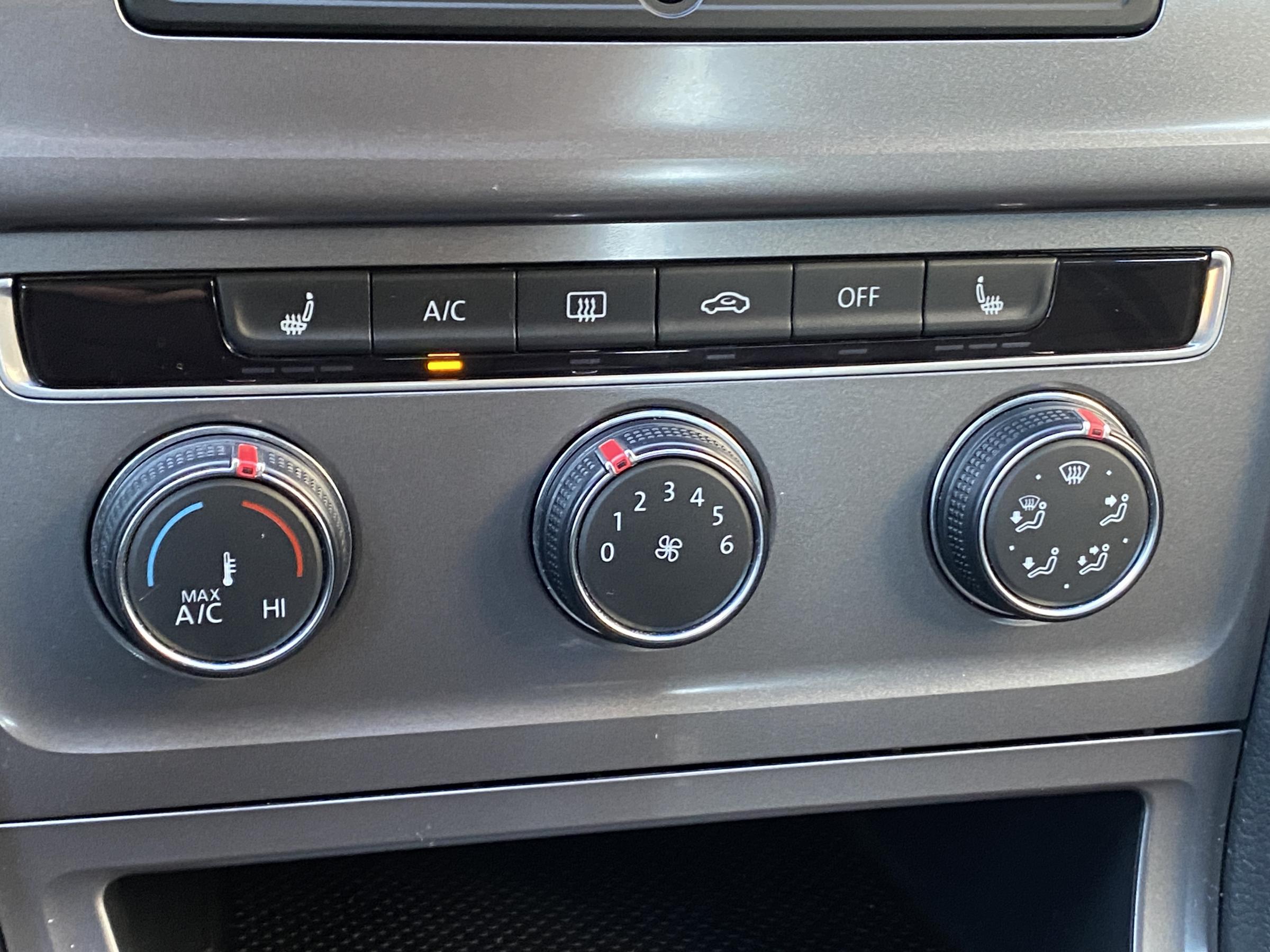 Volkswagen Golf, 2014 - pohled č. 13