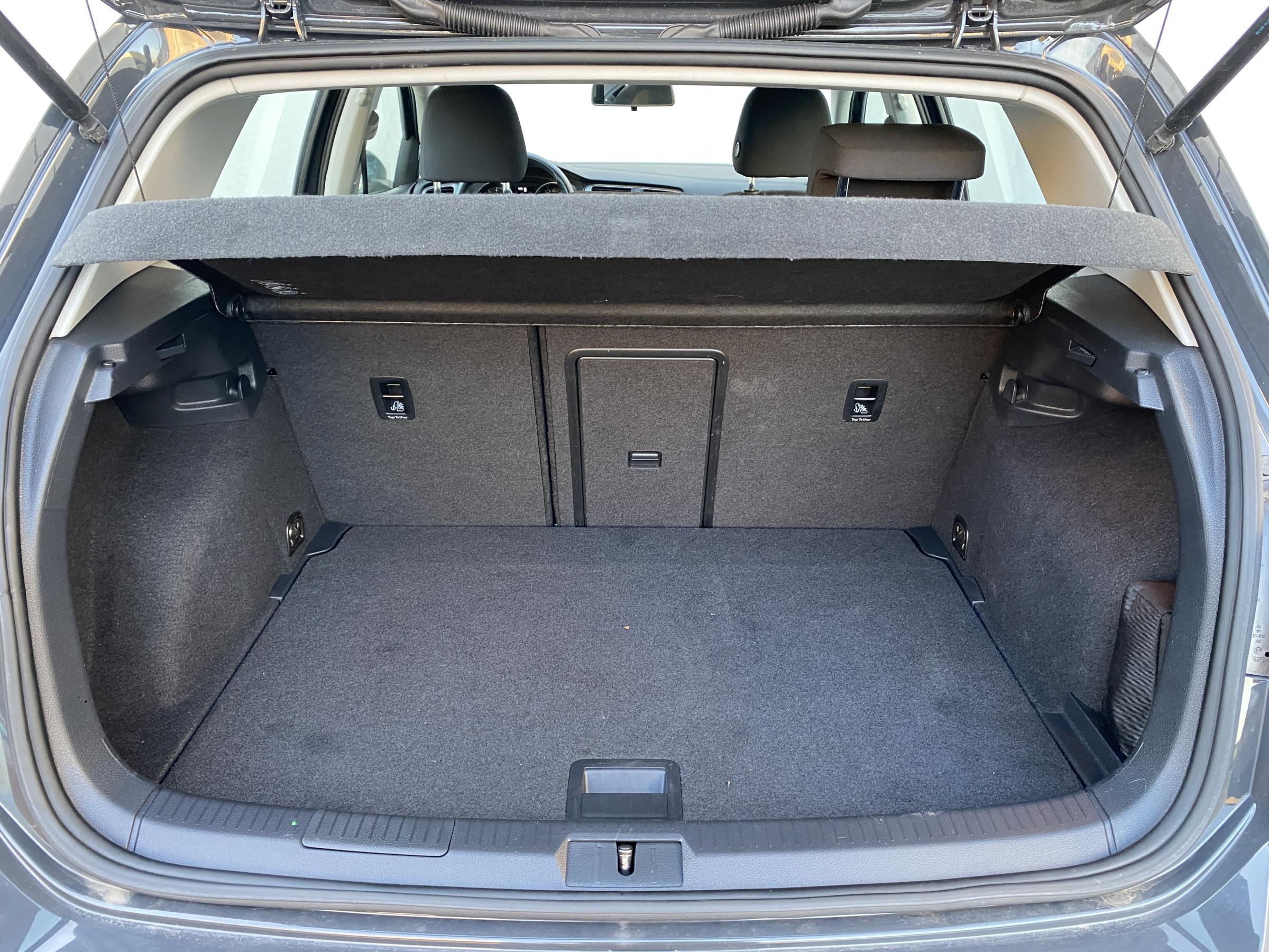 Volkswagen Golf, 2014 - pohled č. 7