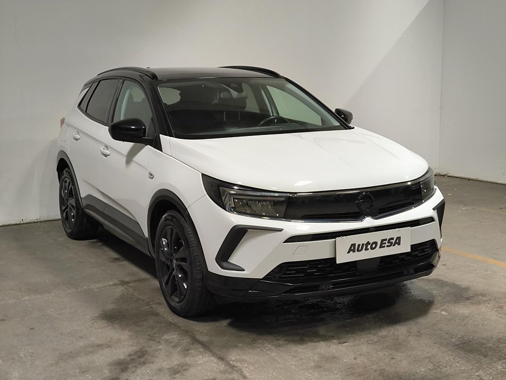 Opel Grandland 1.2T GS Line